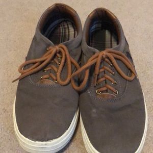 Men’s canvas polo shoes size 10.5